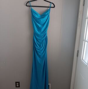 BDarlin Teal Full Length Prom Gown With Cowl Neck Size 7/8